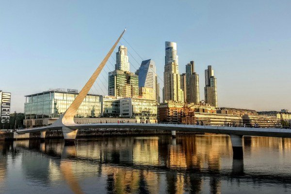 PUENTE DE LA MUJER - Argentinien Individual